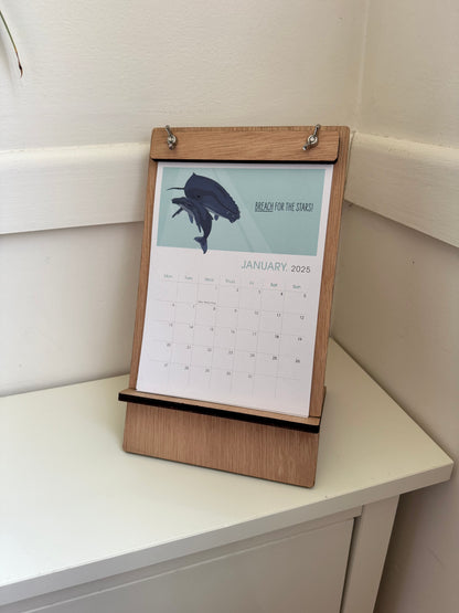 2025 Calendar with Wooden stand