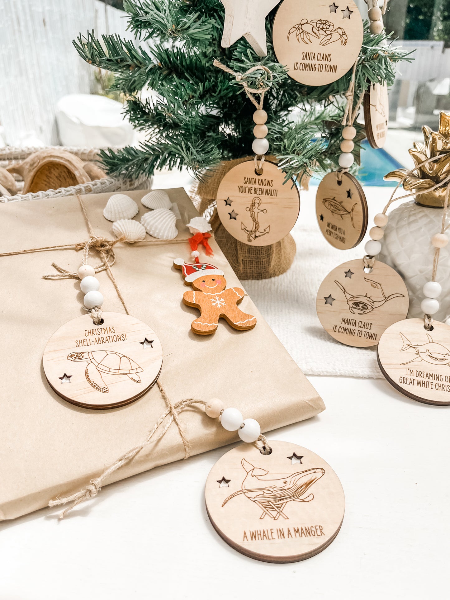 Wooden Christmas Decoration - Mantaray